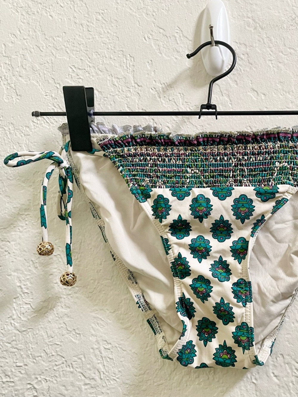 Juicy Couture Beach Royalty Bikini Bottoms - bohemian - Tie Side - Size Small